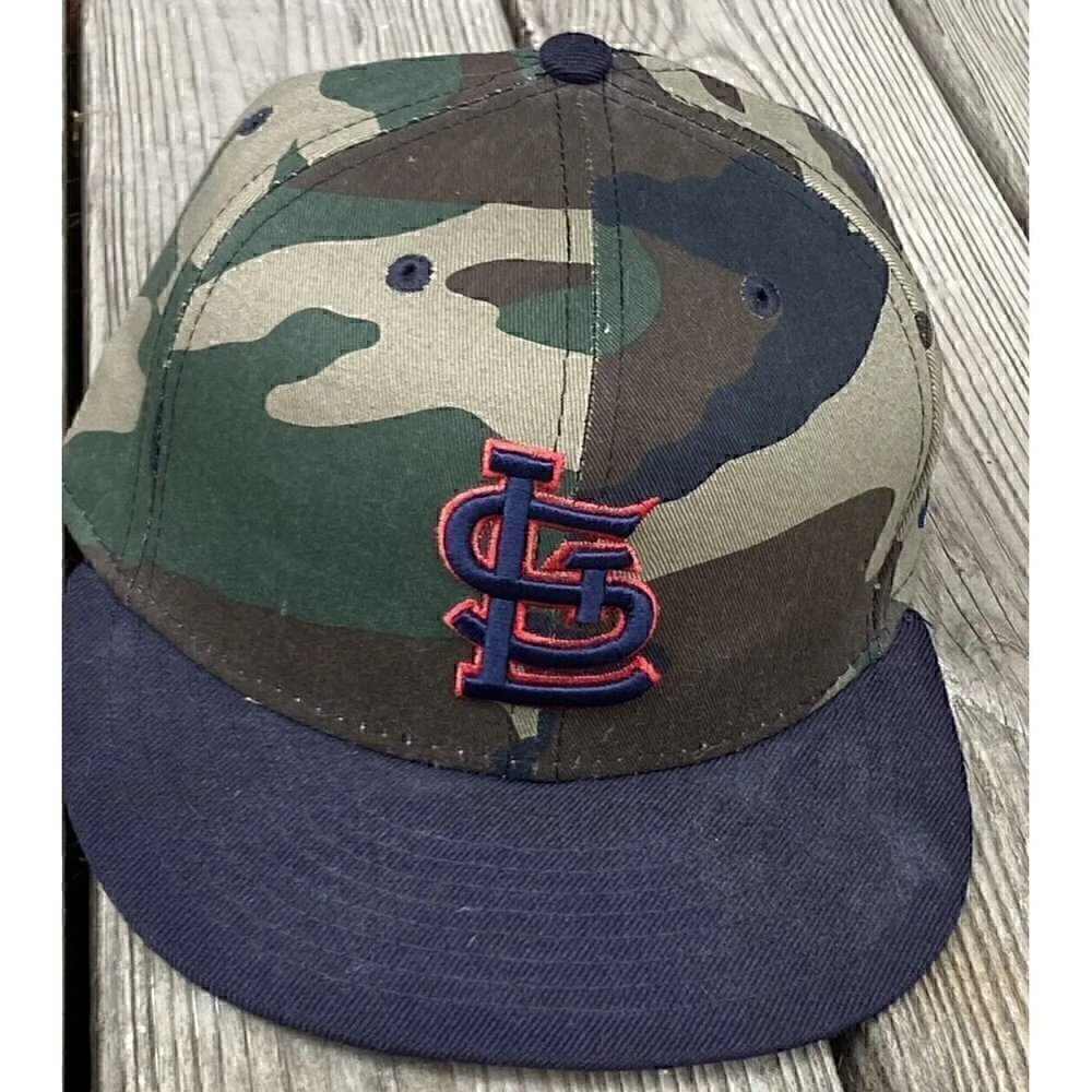 NEW St Louis Cardinals Camouflage New Era  59FIFTY Fitted Hat Size 7